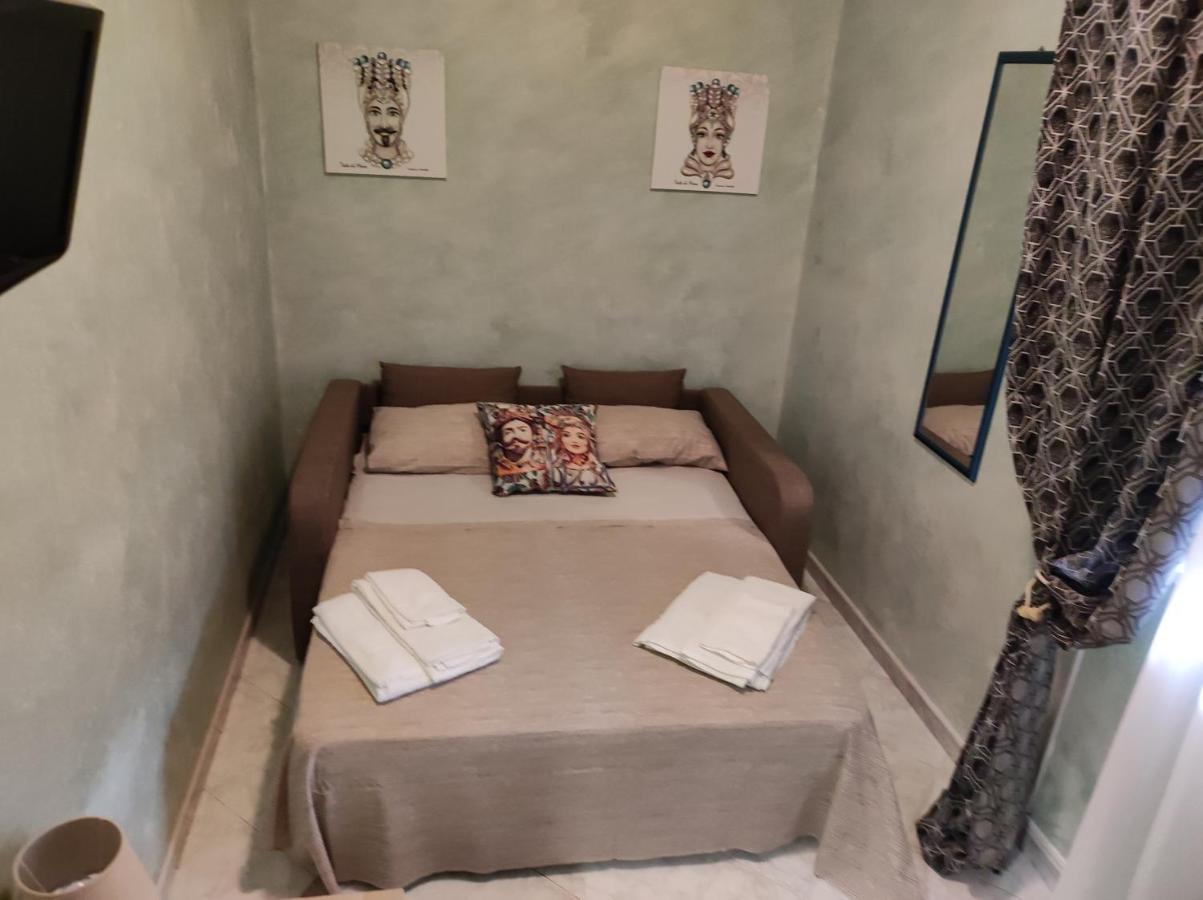 La Dimora Dei Corsari Guest house